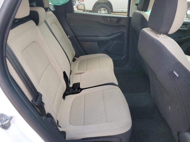 1FMCU0G65NUB92989 Ford ESCAPE SE