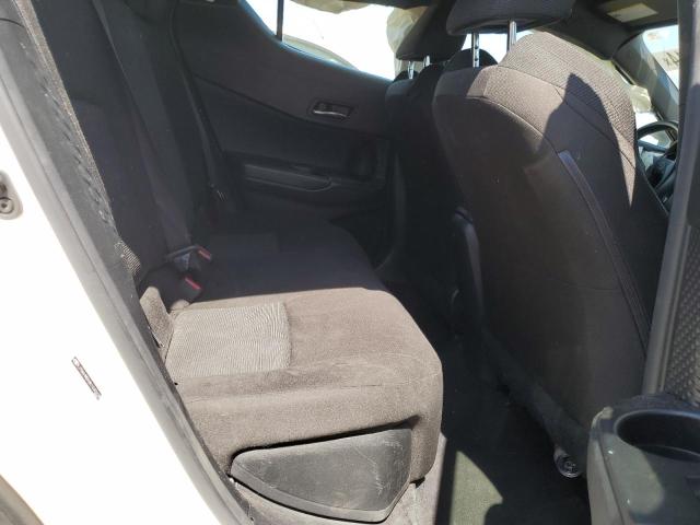 JTNKHMBX8K1040628 Toyota C-HR XLE
