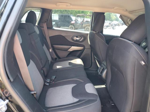 1C4PJLCX3JD595748 Jeep Cherokee Latitude