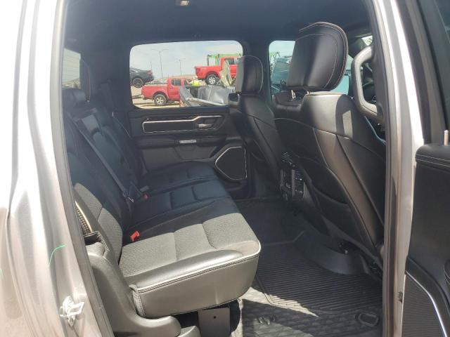 1C6SRFJT9KN698938 RAM 1500 Laie