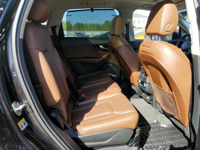 WA1LAAF79HD038457 Audi Q7 Premium Plus