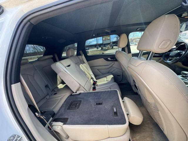 WA1LHAF73HD051524 Audi Q7 Premium Plus