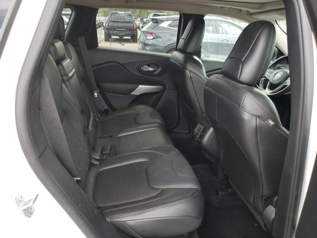 1C4PJMBX7JD517111 Jeep Cherokee Trailhawk