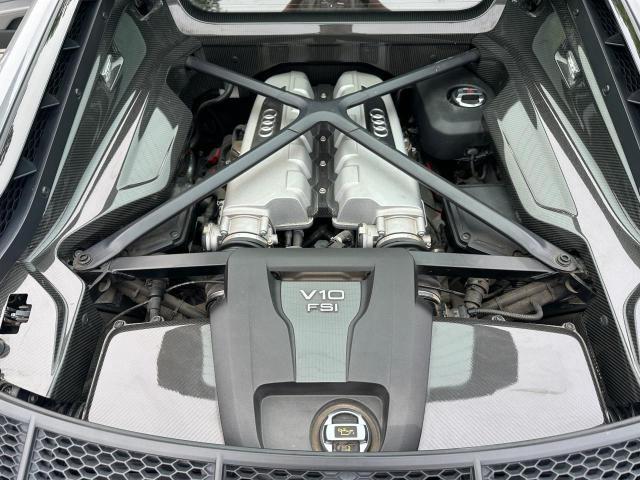 WUAKBAFX5J7902006 Audi R8 5.2 Plus Quattro