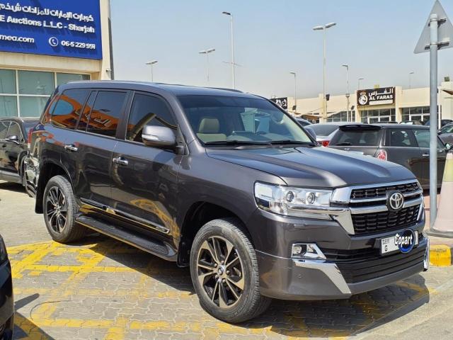 Auction sale of the 2018 Toyota Land Cruis, vin: *****************, lot number: 54476324