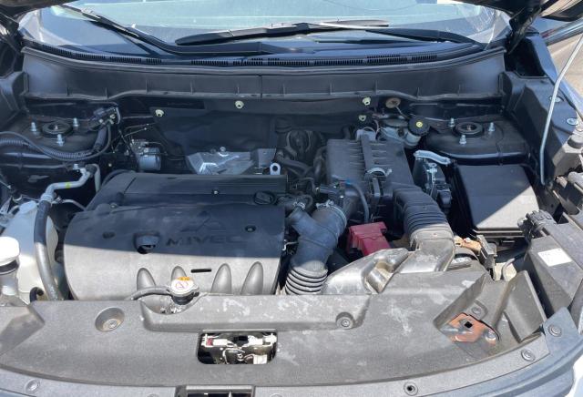 JA4AP3AU4LU006426 Mitsubishi Outlander Sport Es