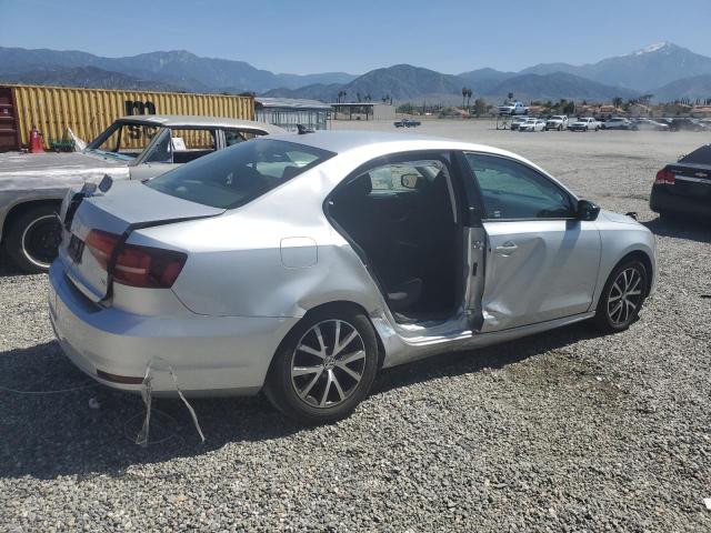 3VWD67AJ2GM240400 Volkswagen JETTA SE