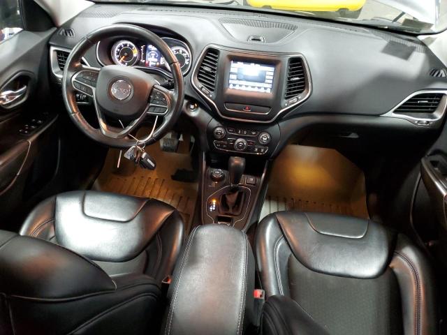 1C4PJMLBXKD181975 Jeep Cherokee Latitude Plus