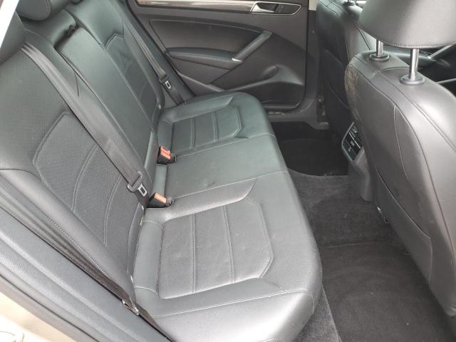 1VWBS7A32GC011317 Volkswagen PASSAT SE