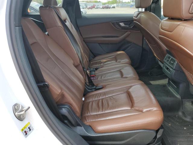 WA1LAAF70HD009316 Audi Q7 Premium Plus
