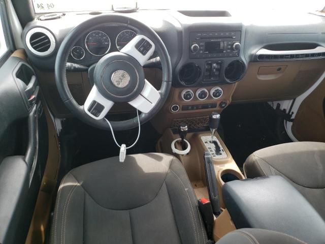 1C4HJWEG2JL929034 Jeep Wrangler Unlimited Sahara