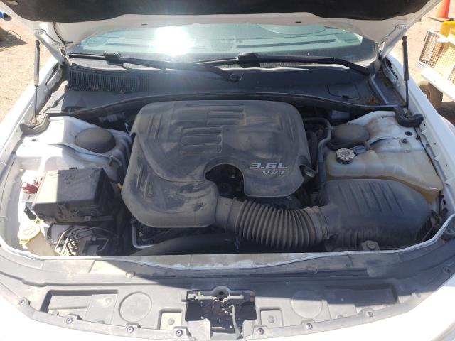 2C3CCARG5HH567908 Chrysler 300 Limited