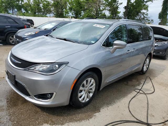 2018 Chrysler Pacifica Touring L მანქანა იყიდება აუქციონზე, vin: 2C4RC1BGXJR277440, აუქციონის ნომერი: 56271014