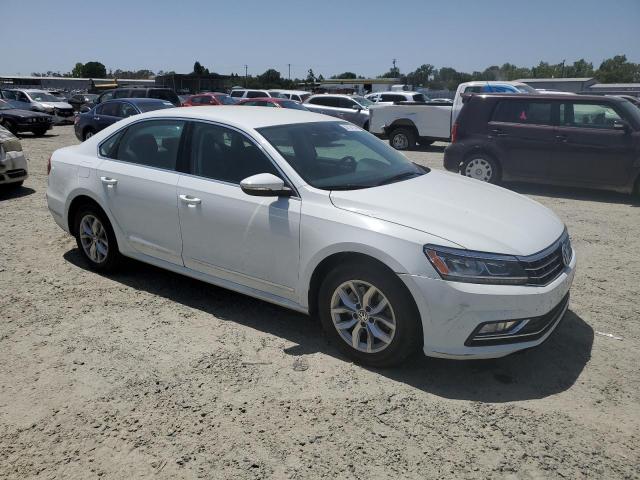 1VWAT7A38GC021407 Volkswagen PASSAT S