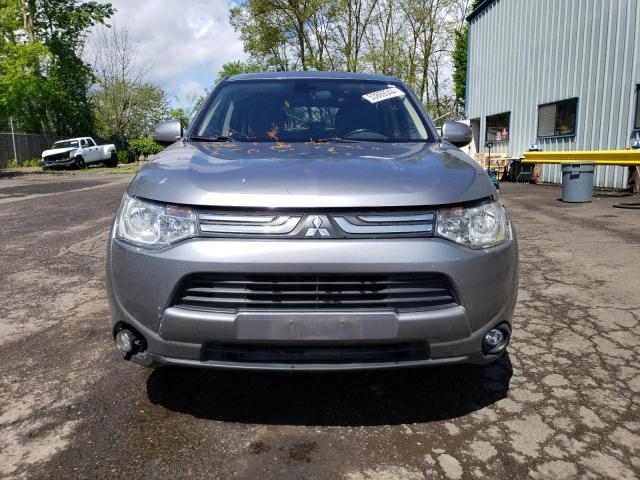 JA4AD3A38EZ018357 Mitsubishi Outlander Se