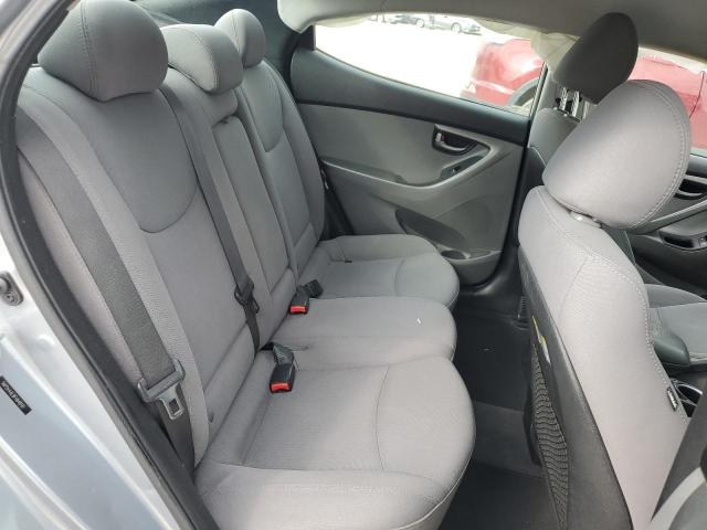 5NPDH4AE8FH648161 Hyundai ELANTRA SE