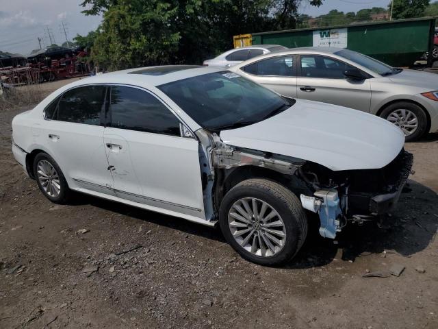 1VWBT7A34HC014900 Volkswagen PASSAT SE