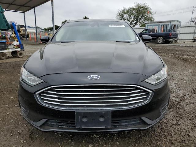 3FA6P0LU2LR189927 Ford FUSION SE