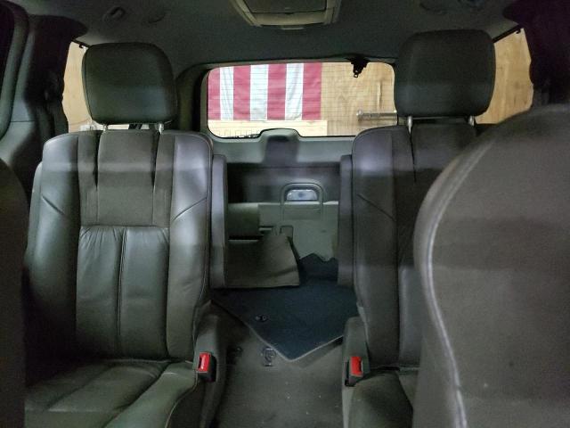 2C4RC1GGXER116035 Chrysler Town & Country Limited
