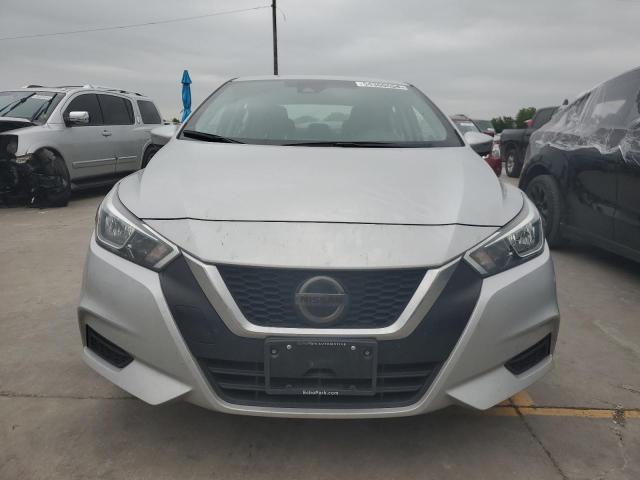 3N1CN8EV2ML869860 Nissan VERSA SV