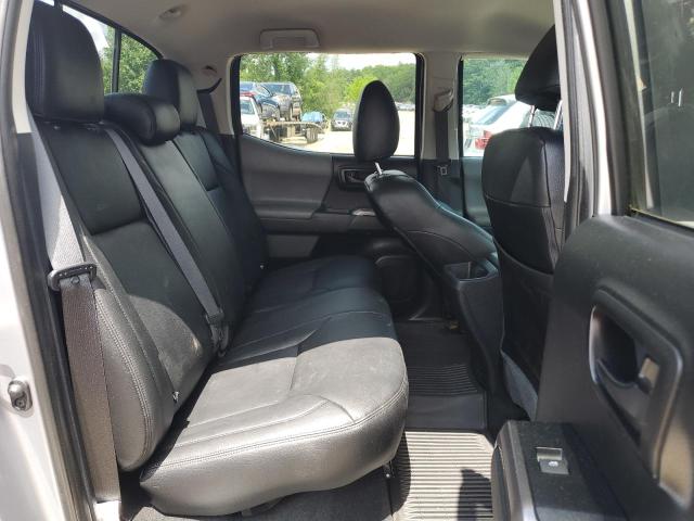 3TMCZ5AN3KM221196 Toyota Tacoma Double Cab