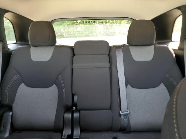 1C4PJLCX3JD595748 Jeep Cherokee Latitude