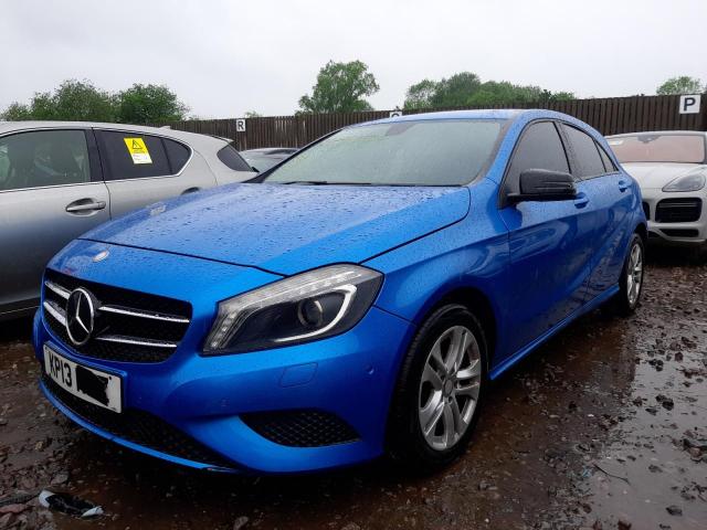 2013 Mercedes Benz A200 Bluee მანქანა იყიდება აუქციონზე, vin: *****************, აუქციონის ნომერი: 55797054