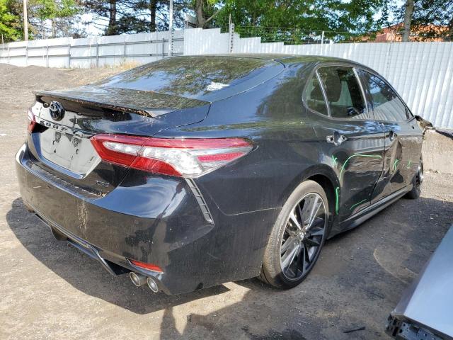 4T1B61HK6JU029785 Toyota CAMRY XSE