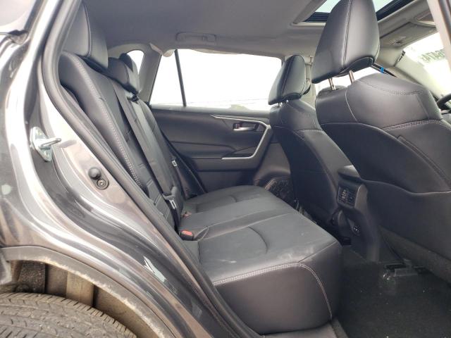 2T3C1RFV9RW316944 Toyota RAV4 XLE P