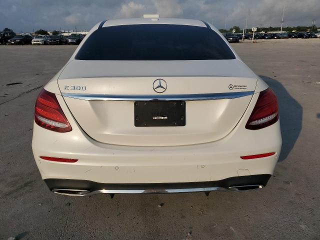 WDDZF4JB1JA425712 Mercedes-Benz E 300