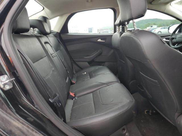 1FADP3F24FL235229 Ford FOCUS SE