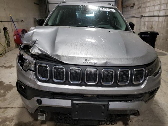 3C4NJDBB3NT217237 Jeep Compass Latitude