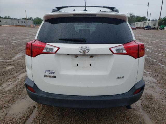 JTMWFREV3FJ036818 Toyota Rav4 Xle