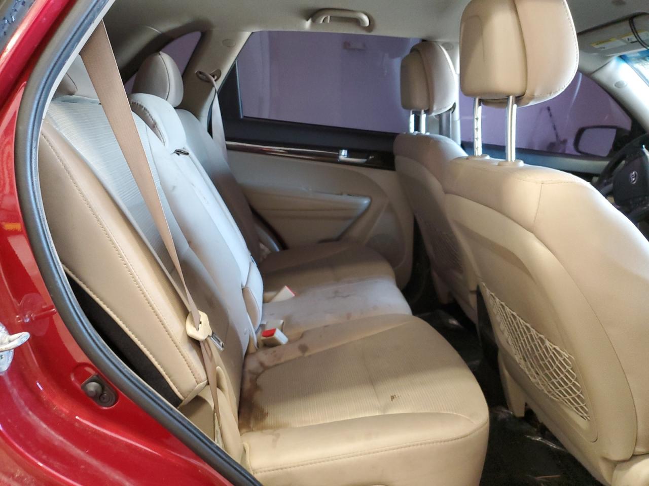 5XYKTDA73EG529947 KIA SORENTO LX