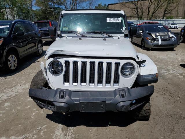 1C4HJXEN1KW684084 Jeep Wrangler Unlimited Sahara
