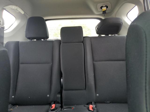 2T3BFREV8EW150618 Toyota RAV4 LE