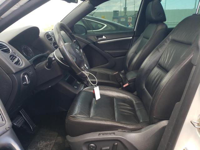 WVGBV3AX4EW068194 Volkswagen TIGUAN S