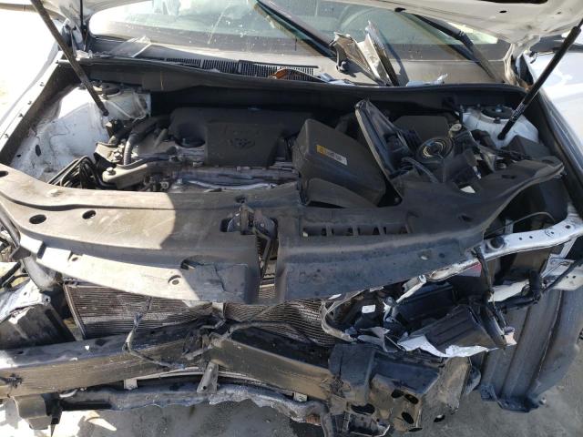 4T1BF1FK9HU418028 Toyota CAMRY LE