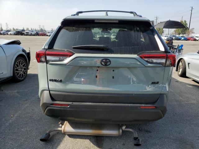2T3C1RFVXPW294448 Toyota RAV4 XLE P