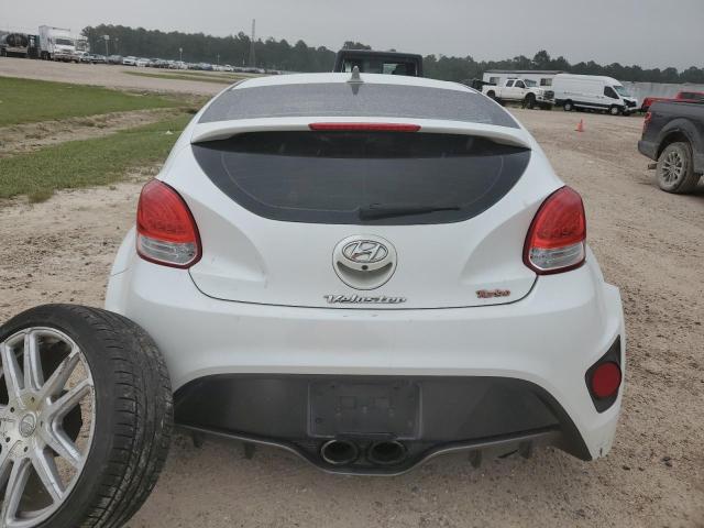 KMHTC6AE9FU243563 Hyundai Veloster Turbo