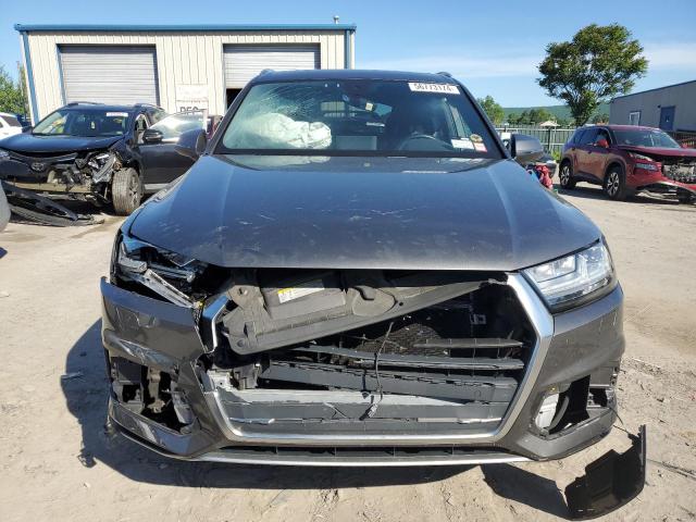 WA1LHAF7XKD042729 Audi Q7 Premium Plus
