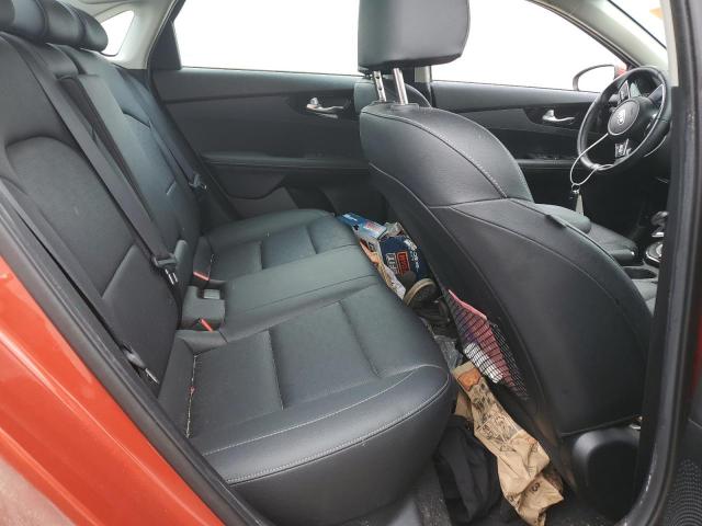 3KPF54ADXKE058308 KIA FORTE EX