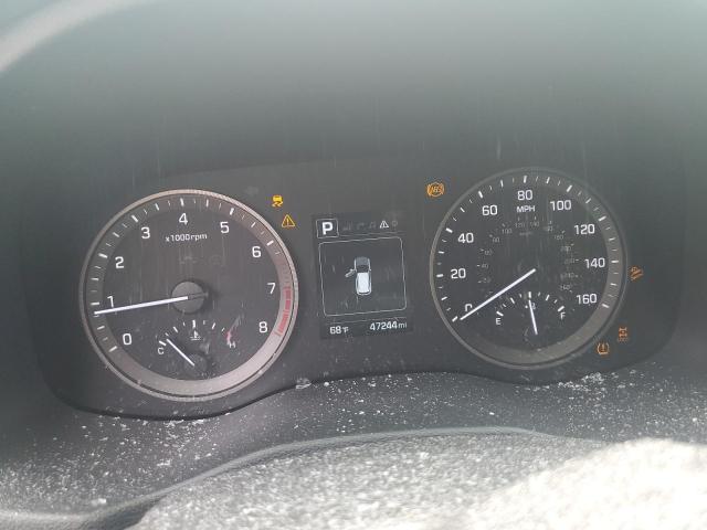 KM8J2CA48JU761012 Hyundai TUCSON SE