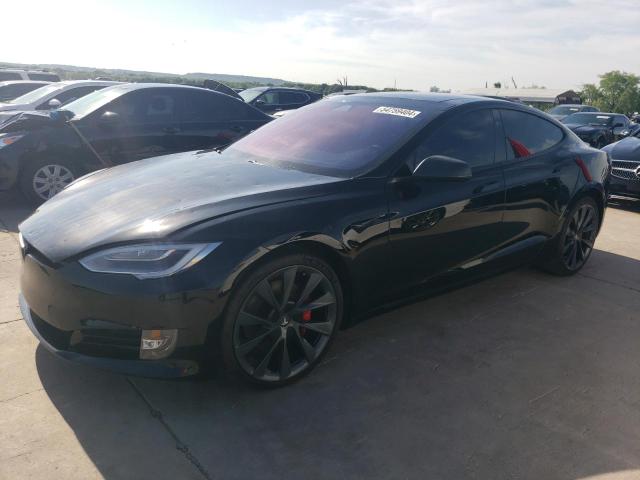 54759404 :رقم المزاد ، 5YJSA1E40JF259615 vin ، 2018 Tesla Model S مزاد بيع