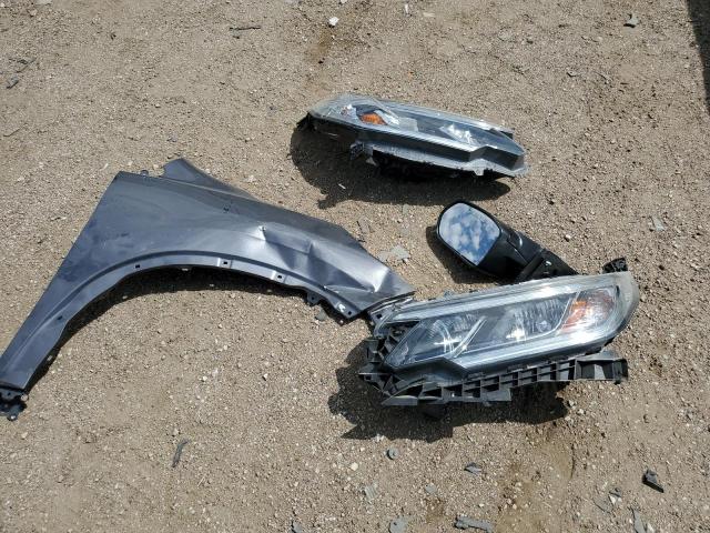 2HKRM4H43GH650738 Honda CR-V SE
