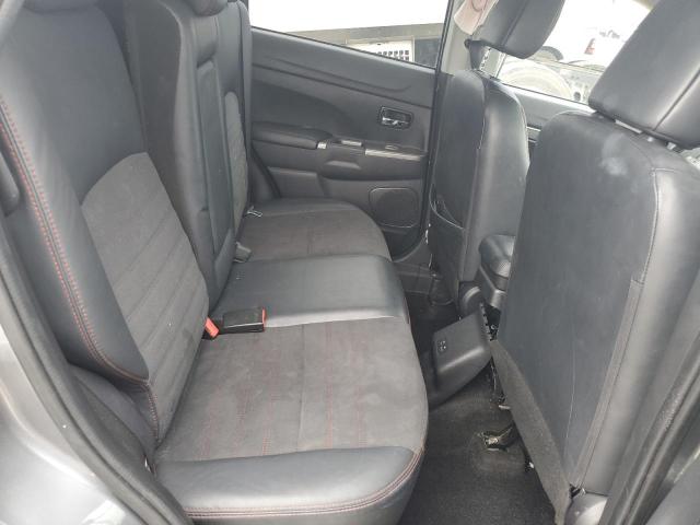 JA4ARUAUXNU019152 Mitsubishi Outlander Sport Es