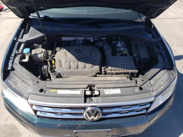 3VV2B7AX1KM130233 Volkswagen TIGUAN SE