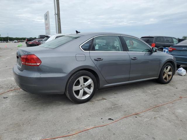 1VWBS7A31EC117674 Volkswagen PASSAT SE