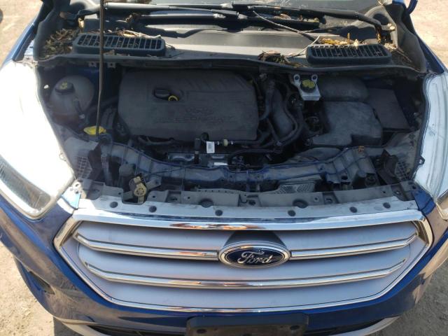 1FMCU0GD0HUE52153 Ford ESCAPE SE
