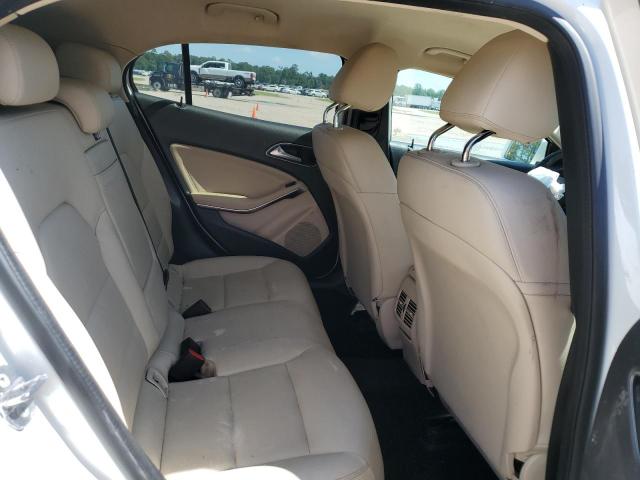 W1NTG4EB2LU040550 Mercedes-Benz GLA 250